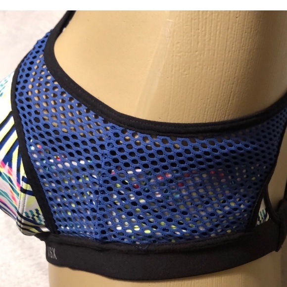 VSX | Victoria’s Secret | Womens Neon Geometric Mesh Overlay Sports Bra size 36C - Picture 8 of 15